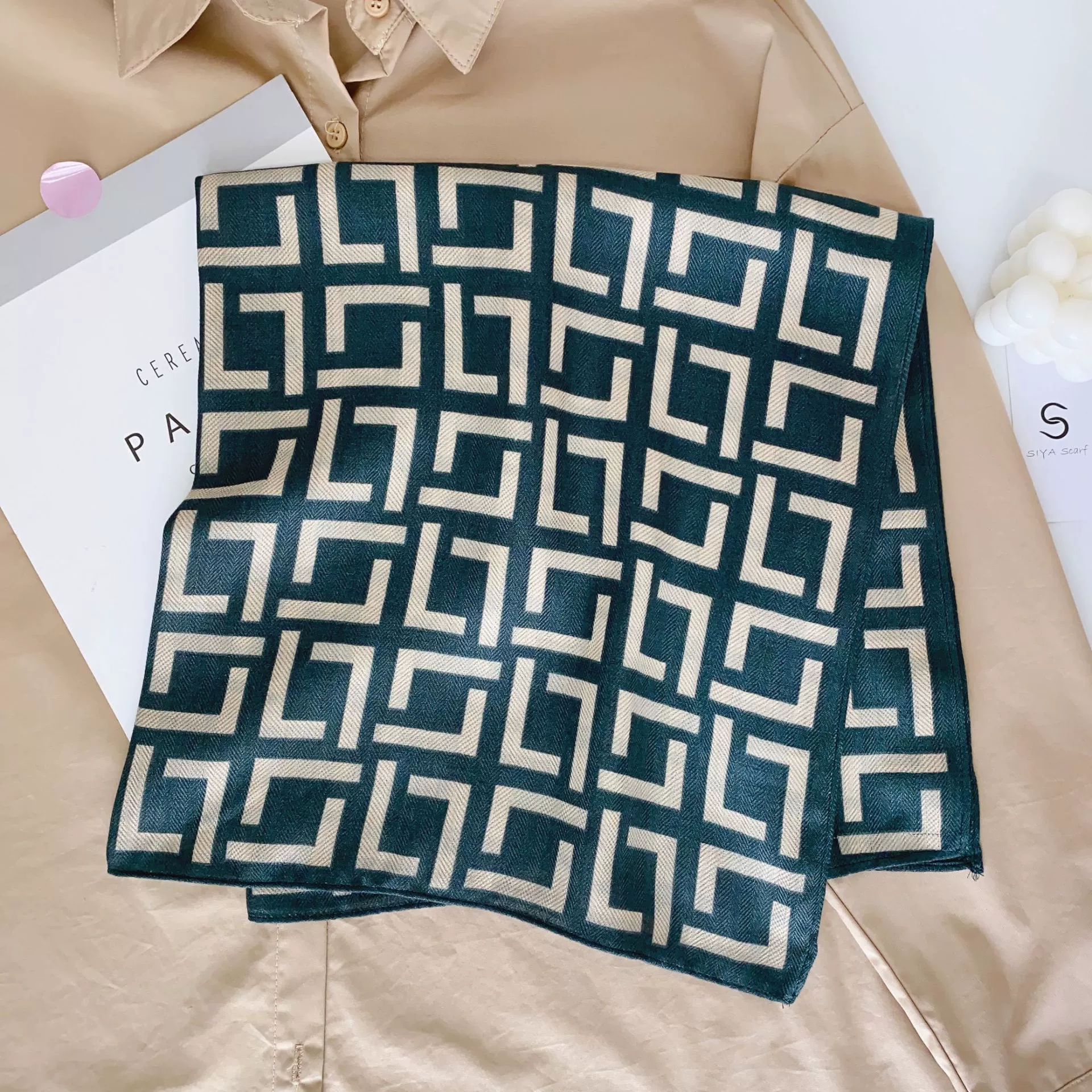 Letter Print Cotton-Linen Square Scarf view 4