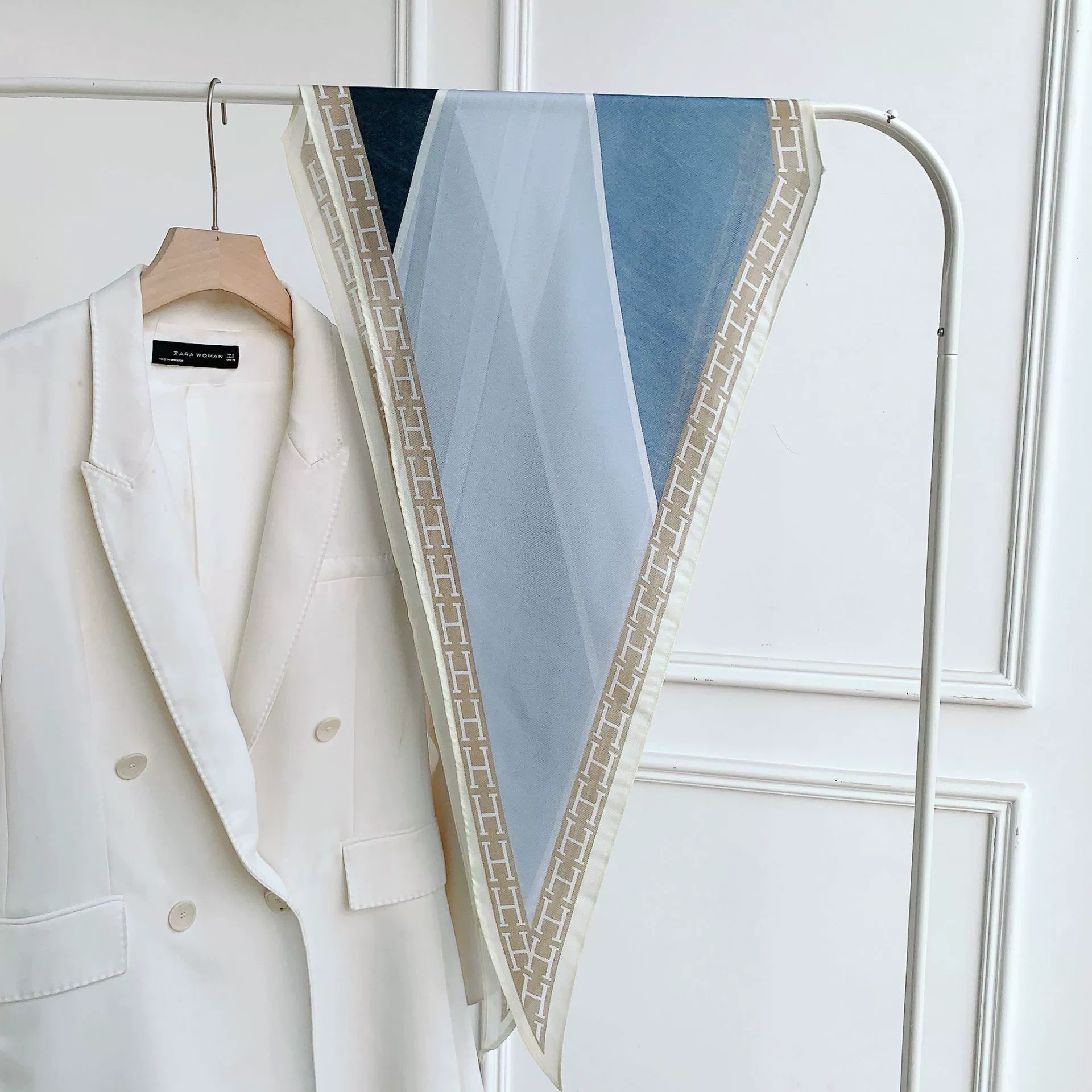 H-Print Silk-Look Neck Scarf view 6