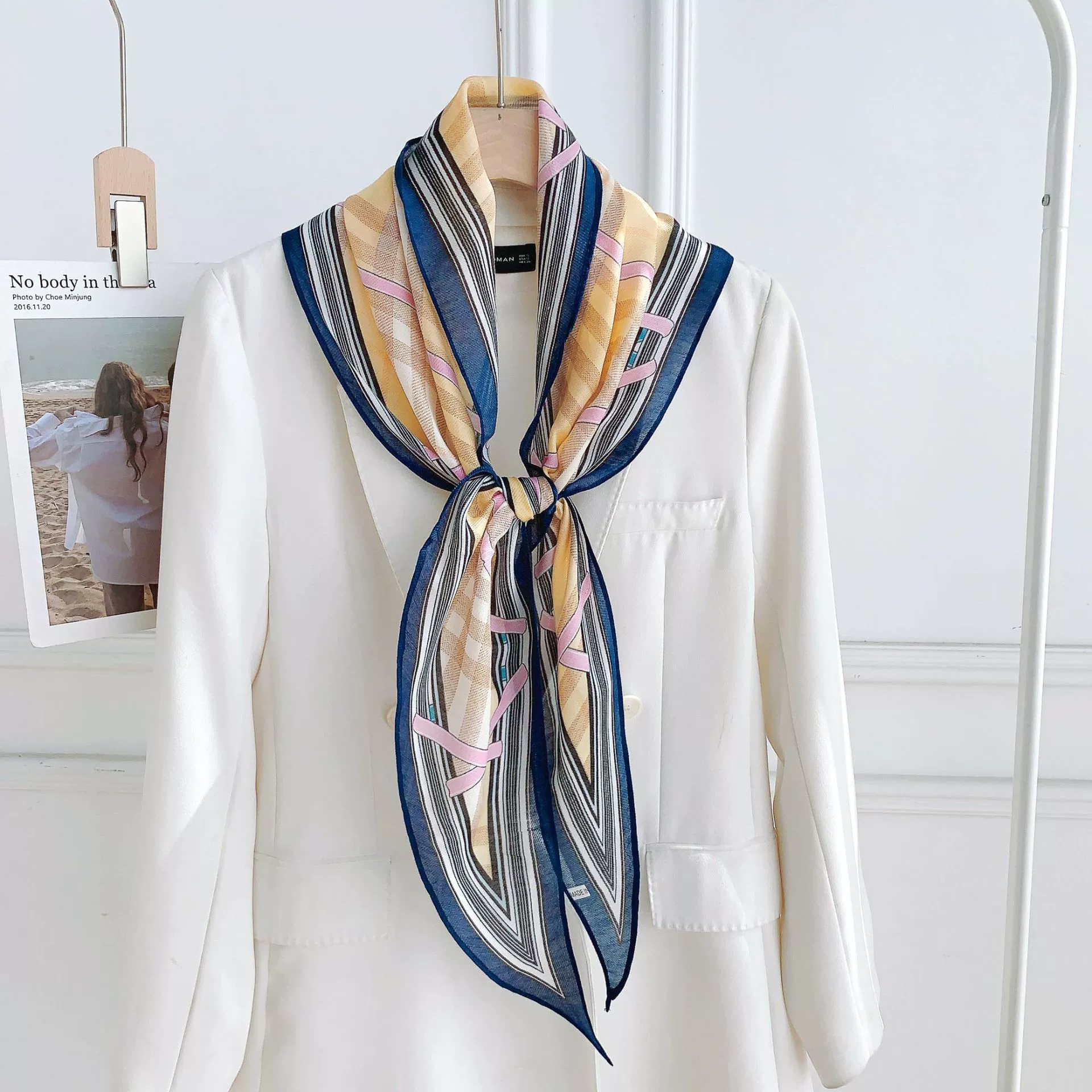 Printed Chiffon Neck Scarf view 6