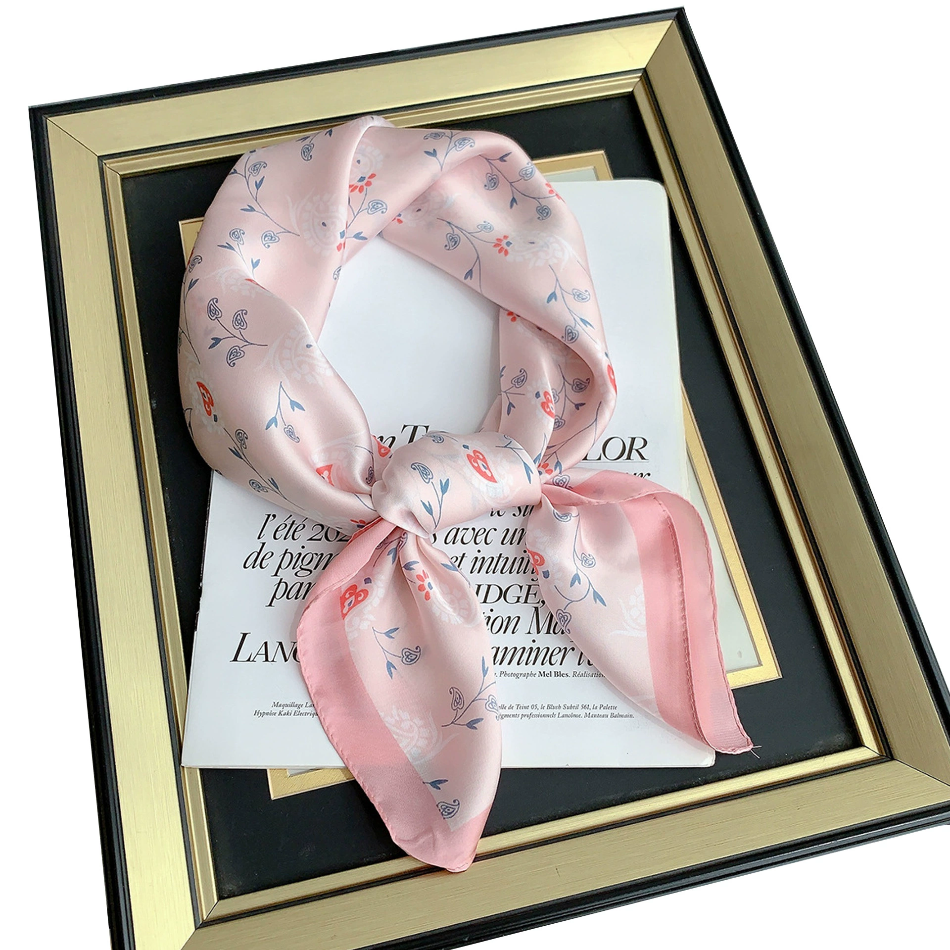 Foulard carré 70 cm à fleurs view 5