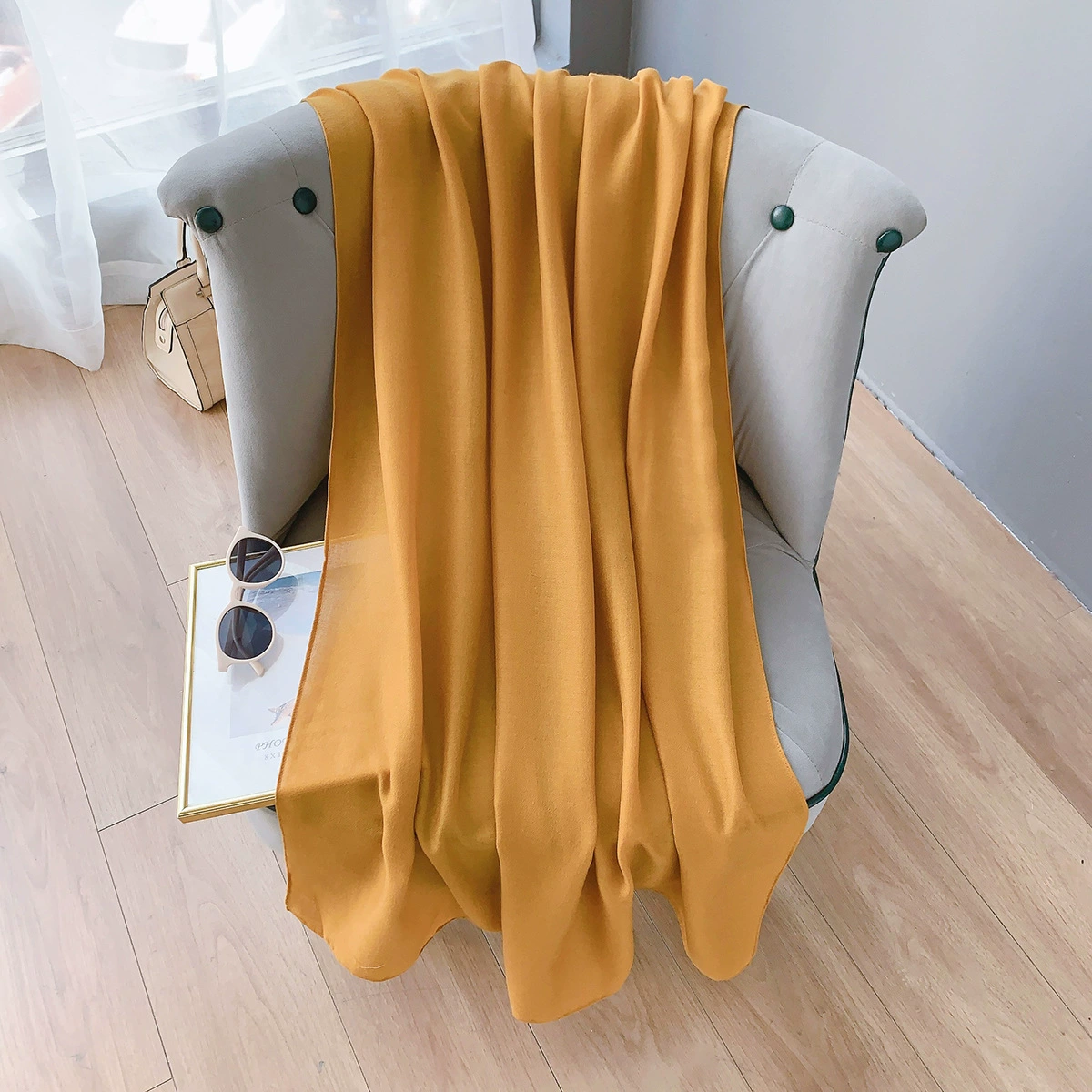 Cotton-Linen Long Scarf view 8