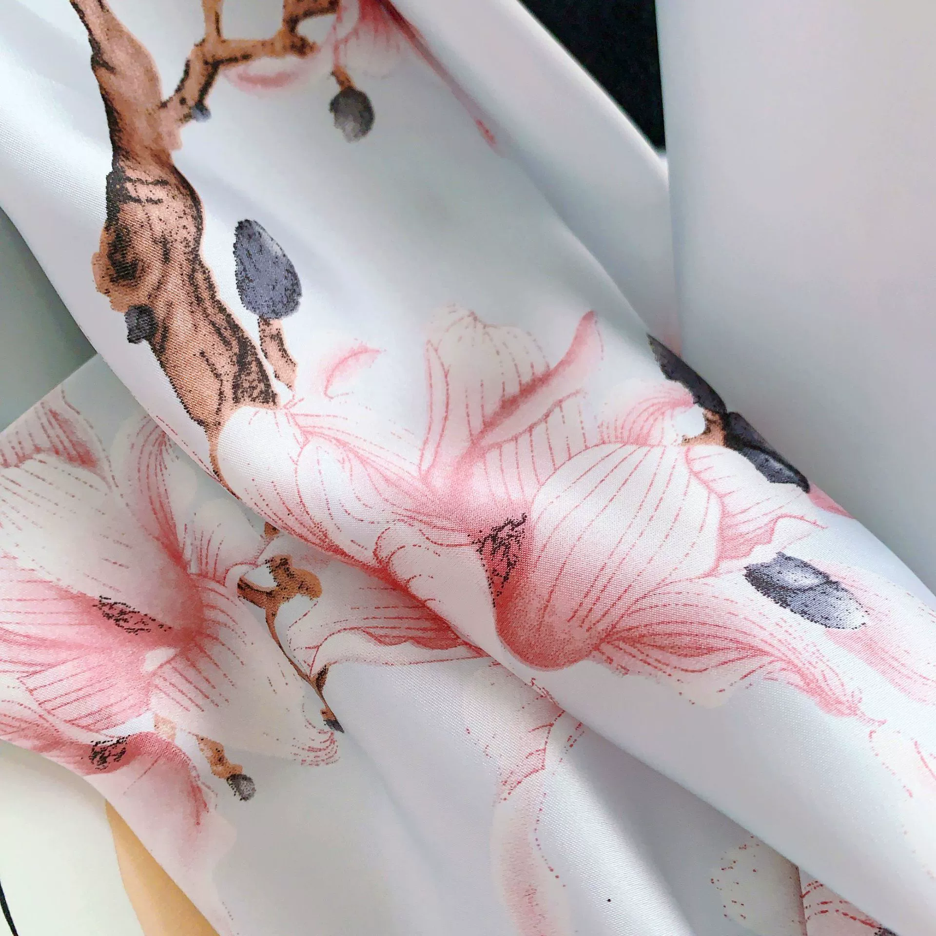 Foulard sheer à motif magnolia view 4