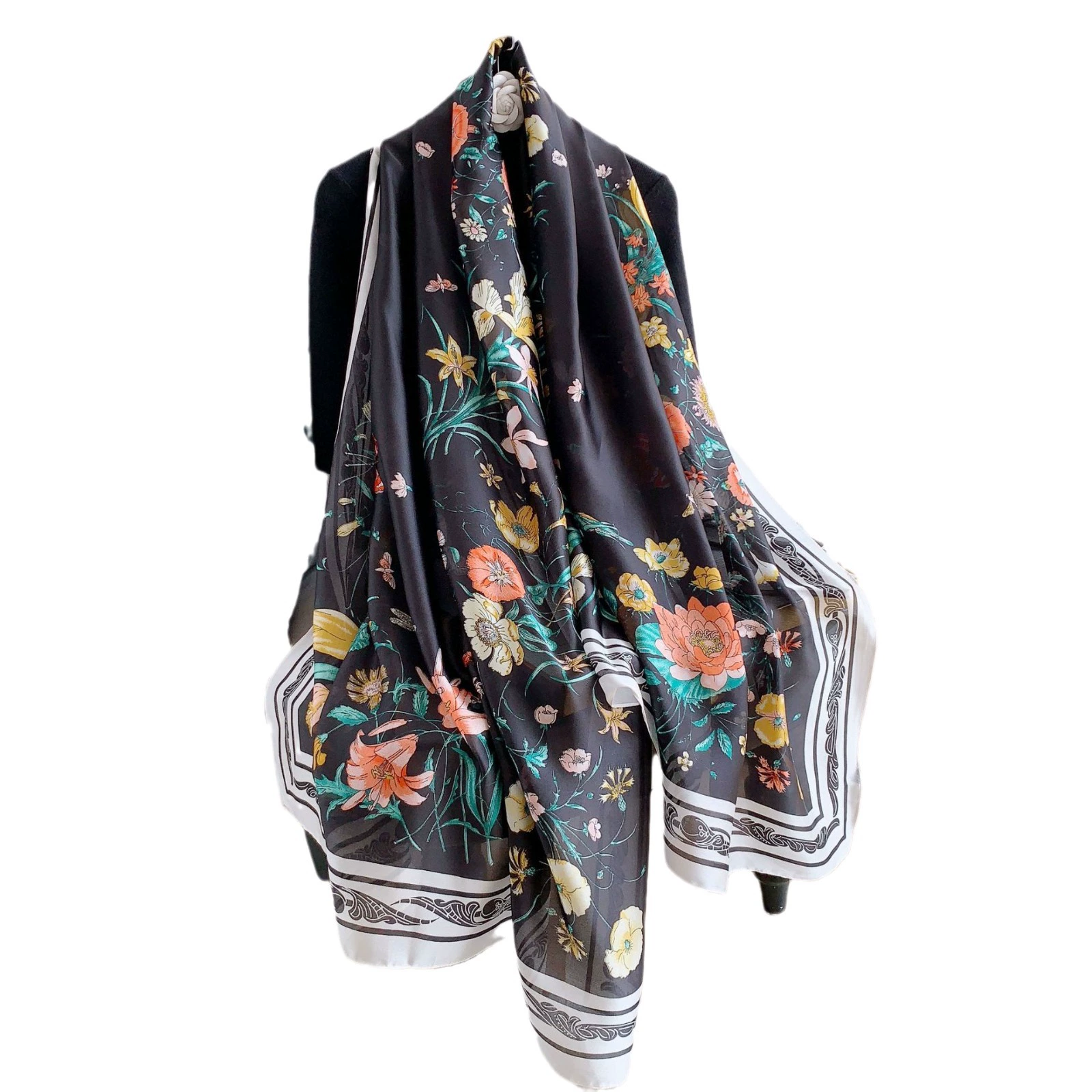 Bufanda con aspecto de seda floral view 5