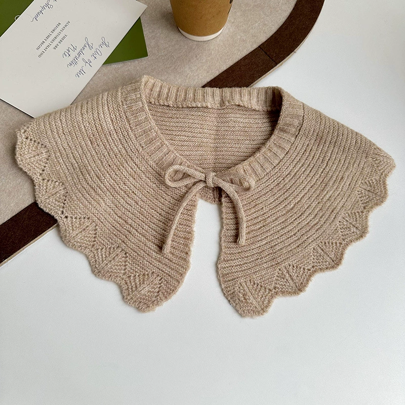 Ruffle Knitted Capelet view 8