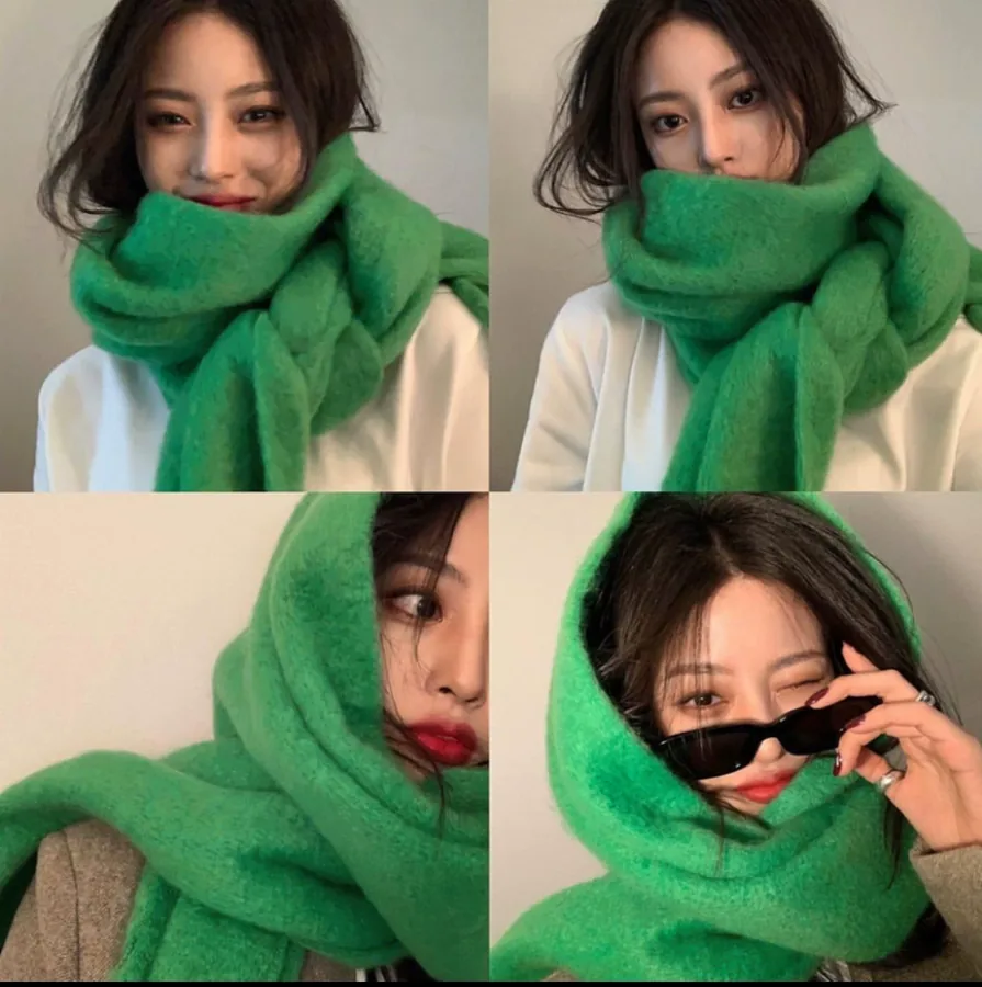 Mohair Knit Scarf with Fringe for Women view 4