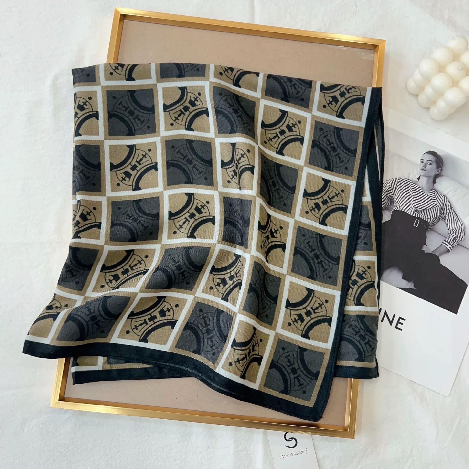 Cotton Feel Herringbone Letter Print Small Square Scarf view 6