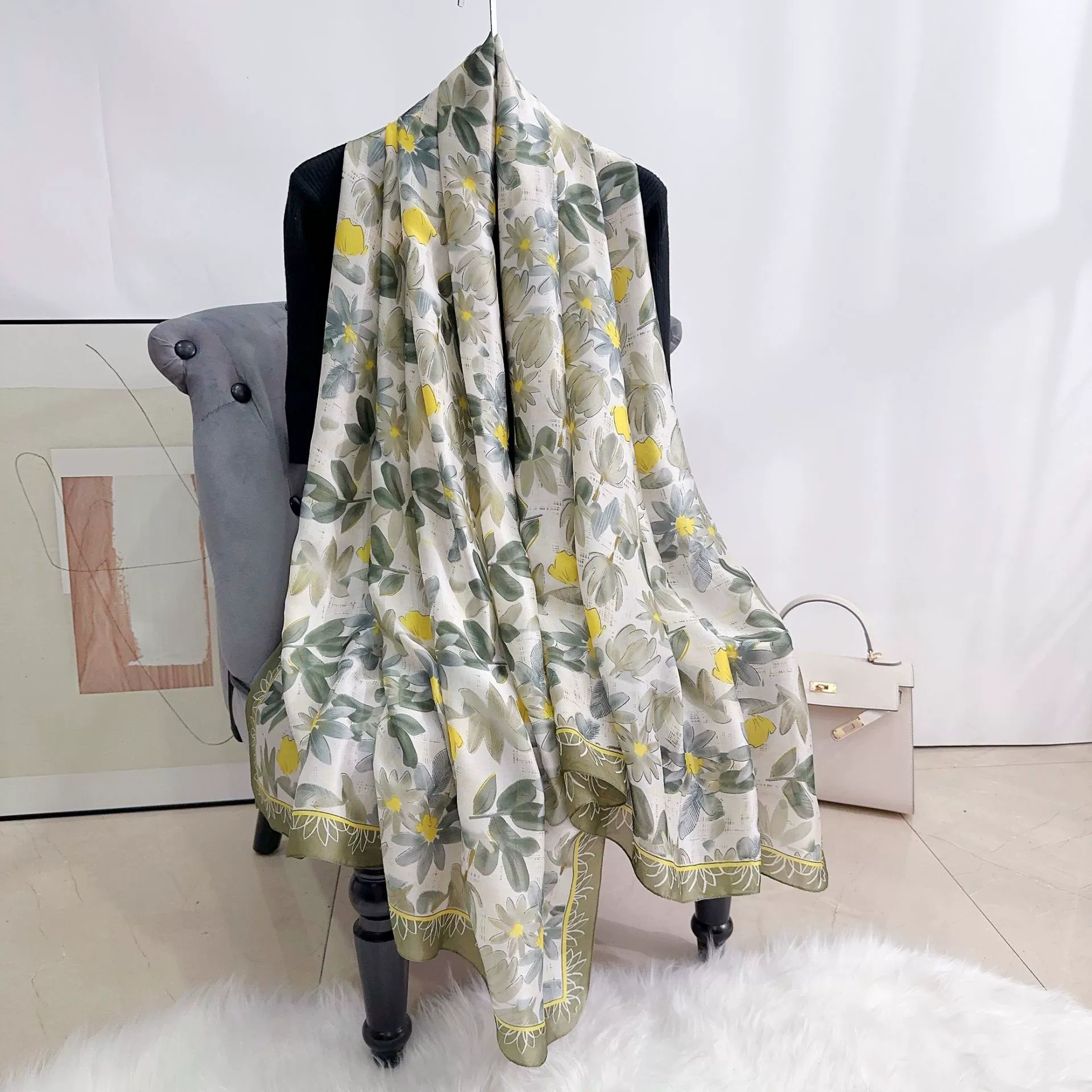 Polyester Floral Print Long Scarf view 6