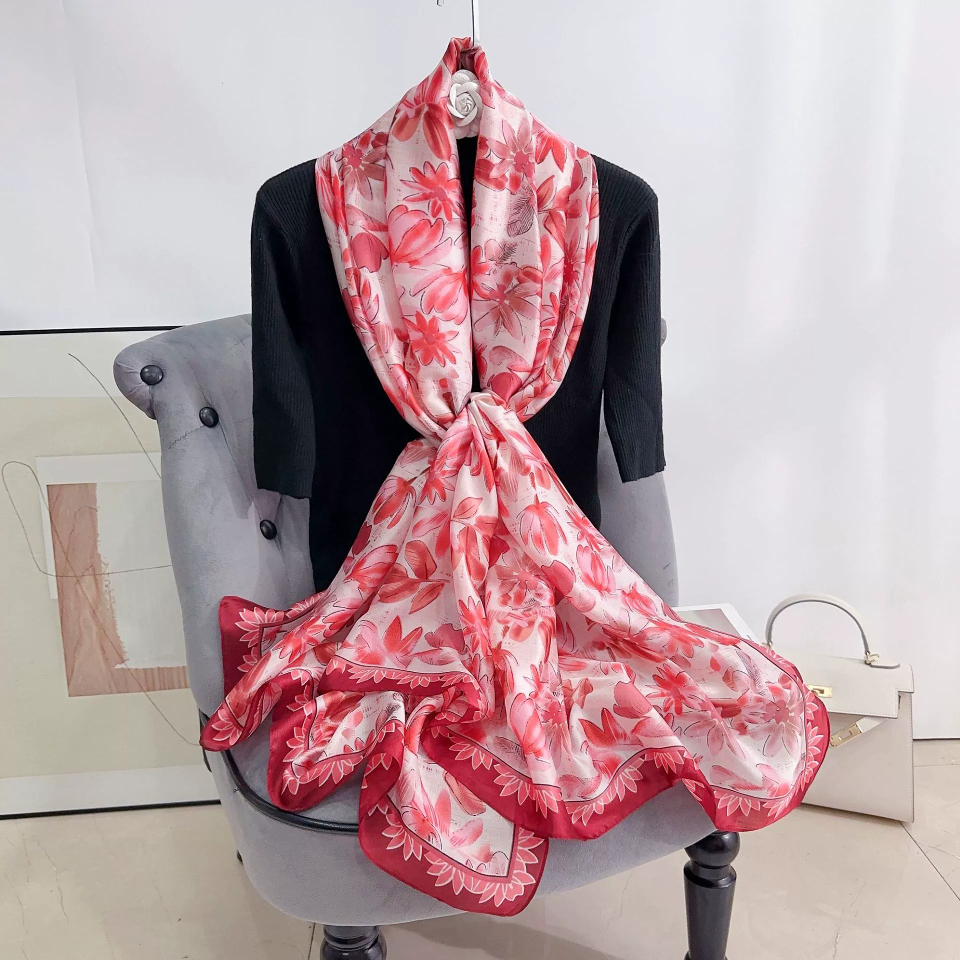 Polyester Floral Print Long Scarf view 8