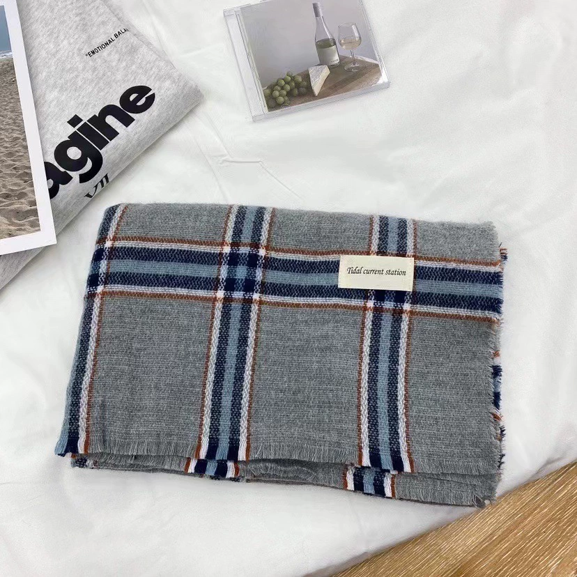 British Plaid Scarf view 7