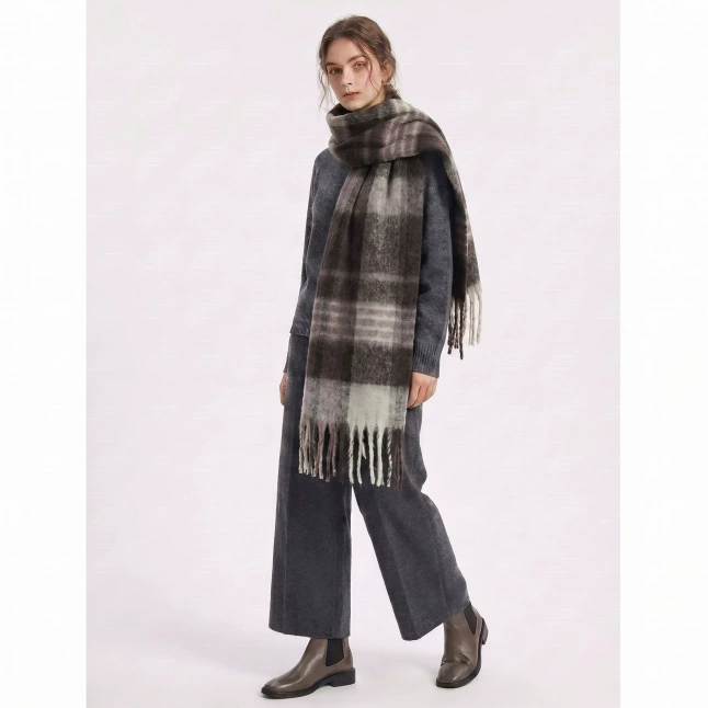 Polyester Plaid Scarf with Fringe