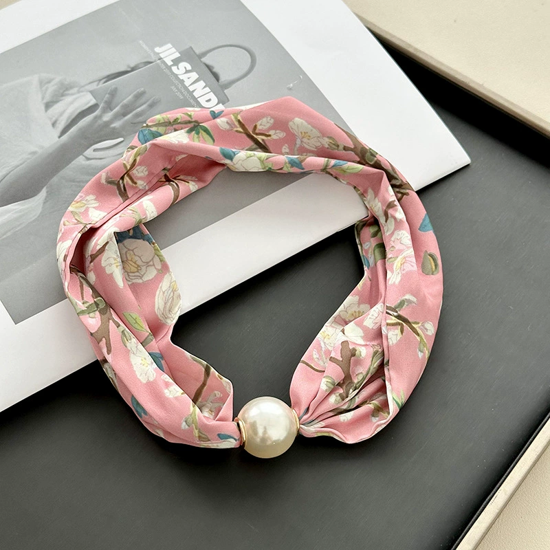 Magnetic Clasp Pearl Necklace Scarf view 8