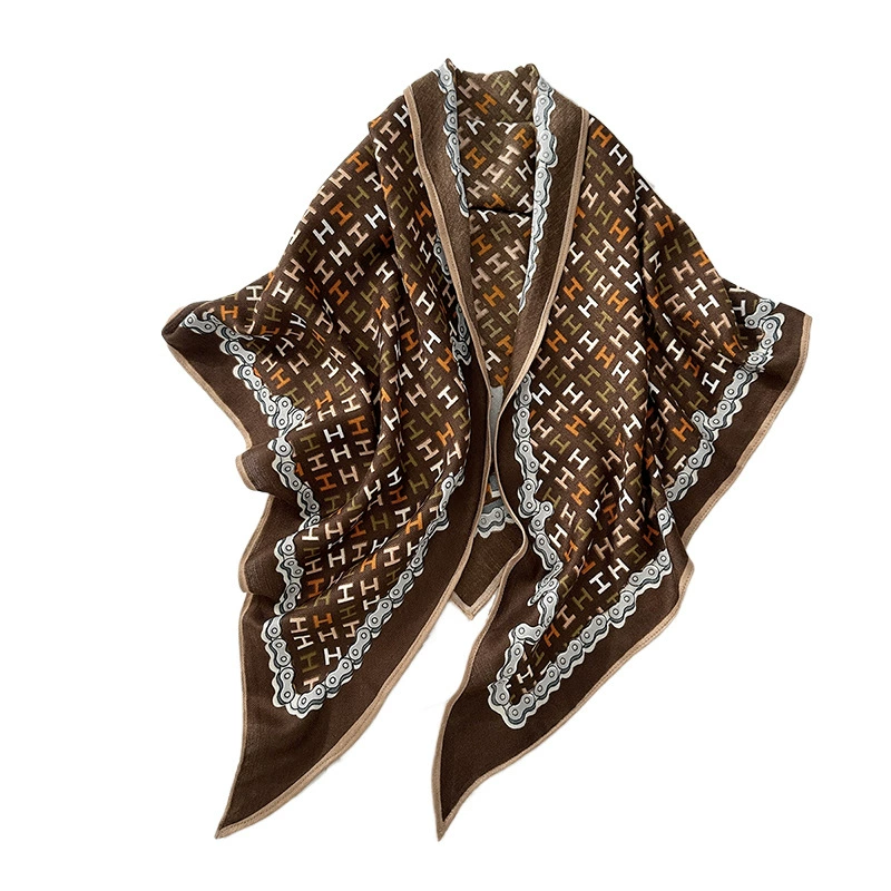 Chain Letter Print Triangle Scarf view 5