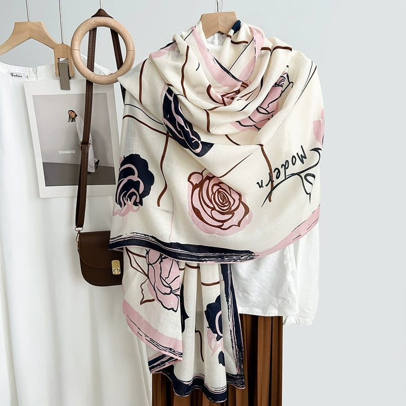 Foulard effet coton-lin à imprimé camélia view 6