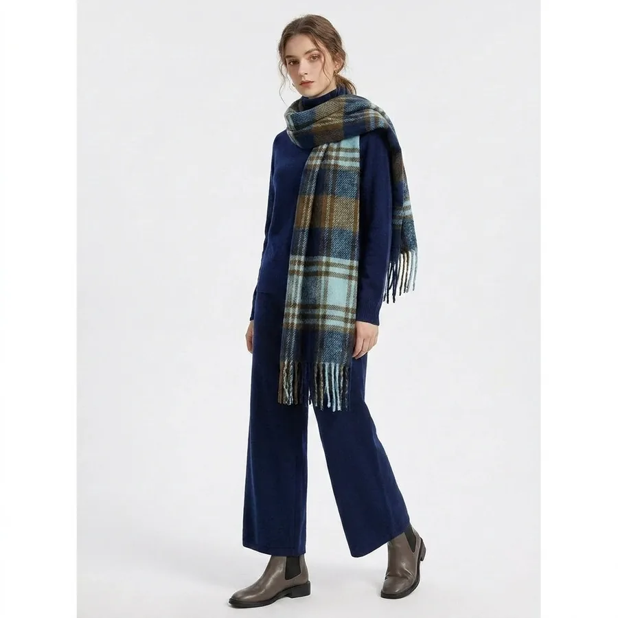 Polyester Plaid Scarf with Fringe