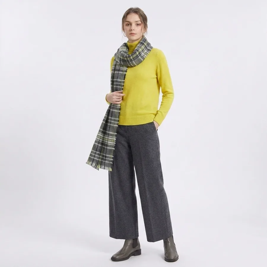 Acrylic Plaid Scarf with Fringe view 3