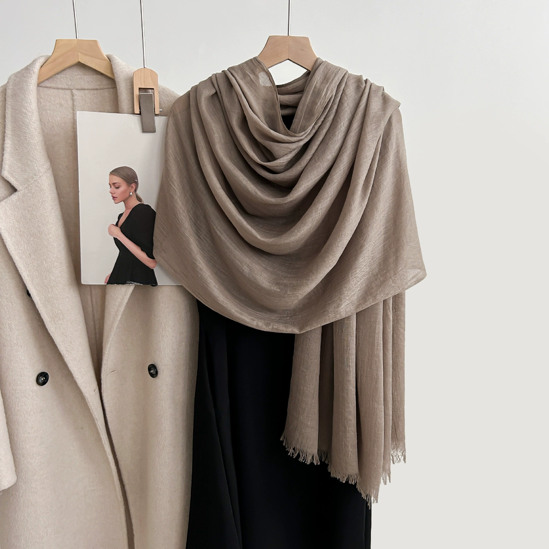Cotton-Linen Solid Scarf view 4