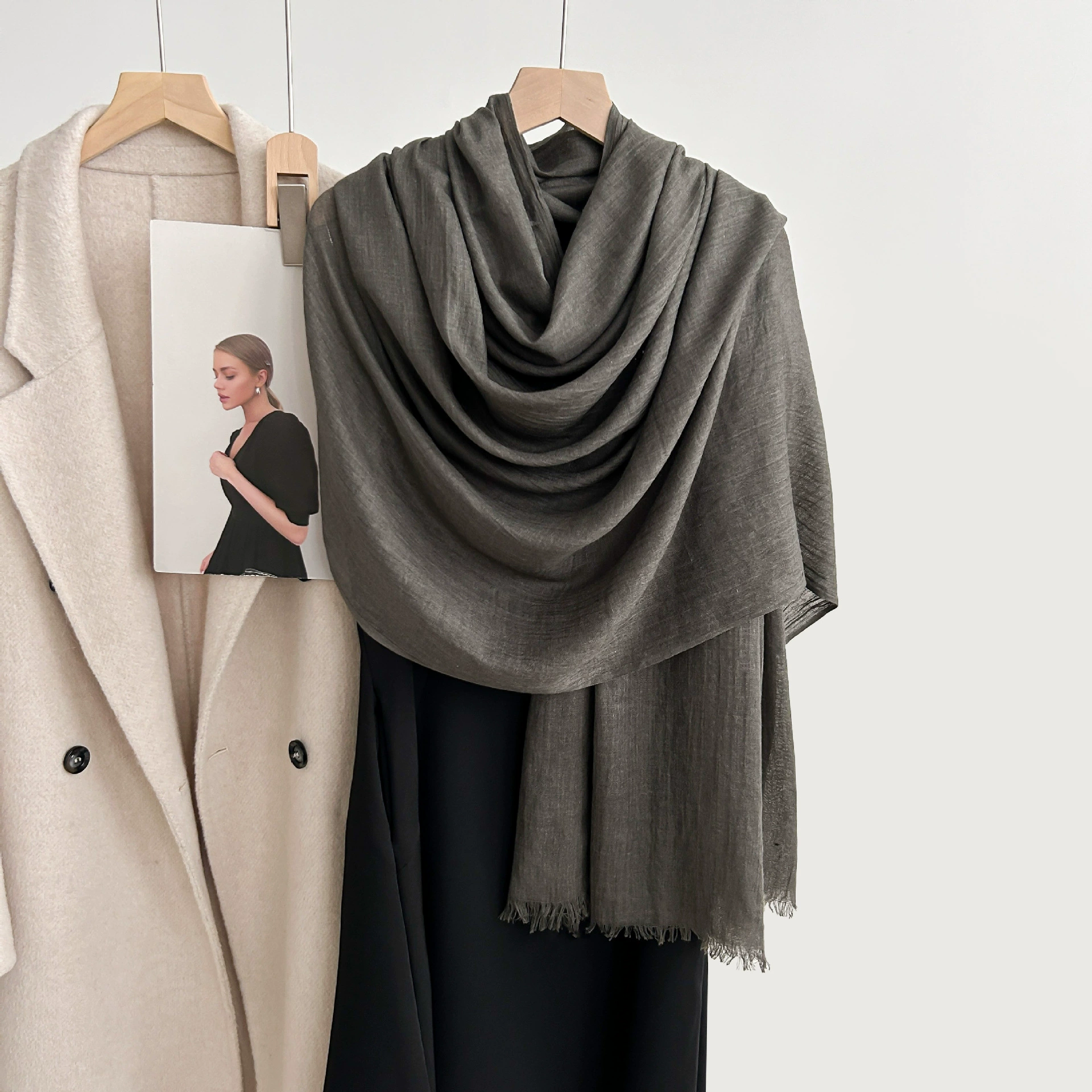Cotton-Linen Solid Scarf view 9