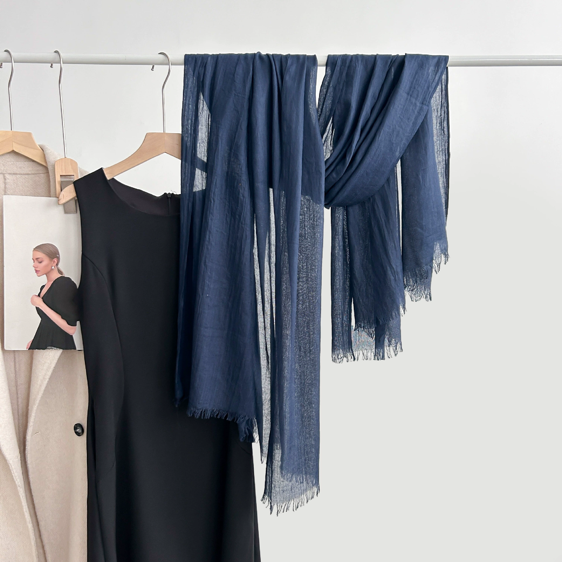 Cotton-Linen Solid Scarf view 11