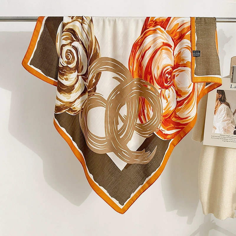 Carré chevrons floral 90 cm view 6