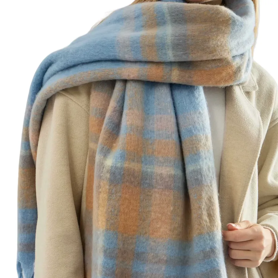 Polyester Plaid Scarf with Fringe view 4