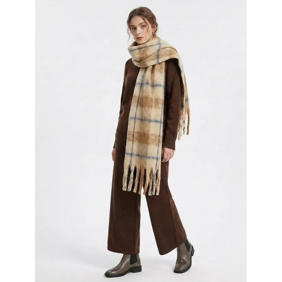 Polyester Plaid Scarf with Fringe