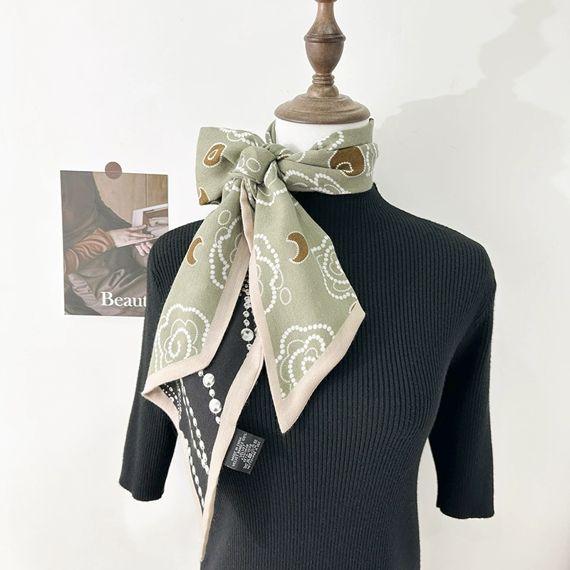 Polyester Two-Tone Pointed Scarf view 3