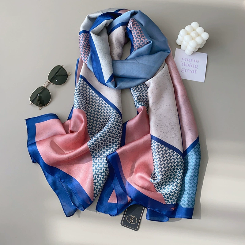 Polyester Geometric Print Long Scarf view 2