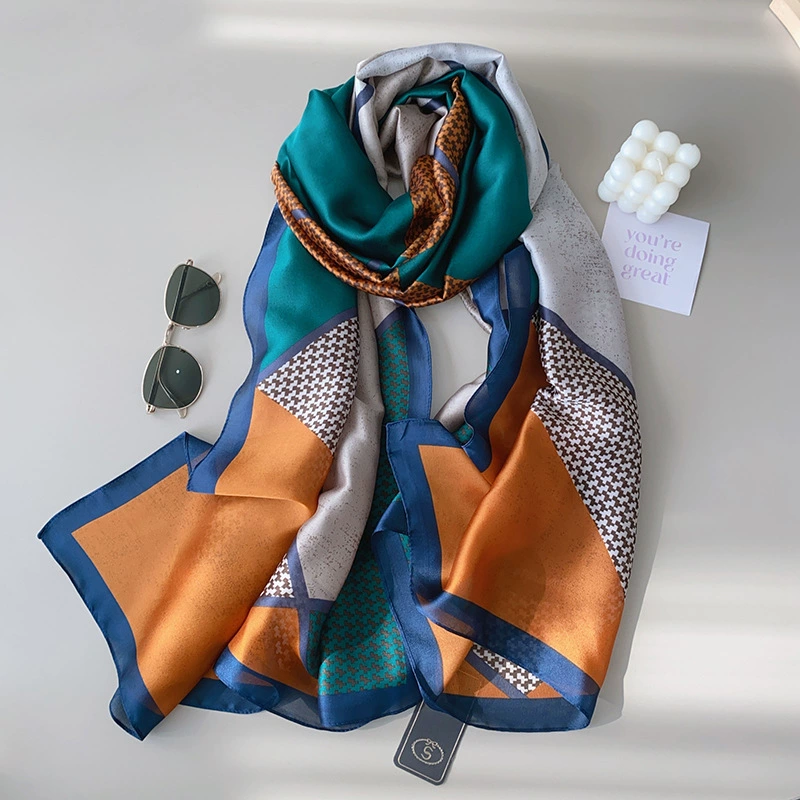 Polyester Geometric Print Long Scarf view 3