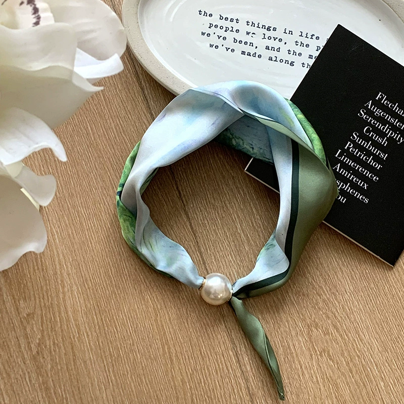 Pearl Magnetic Clasp Scarf view 11
