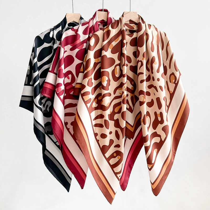 Polyester Leopard Print Shawl view 4