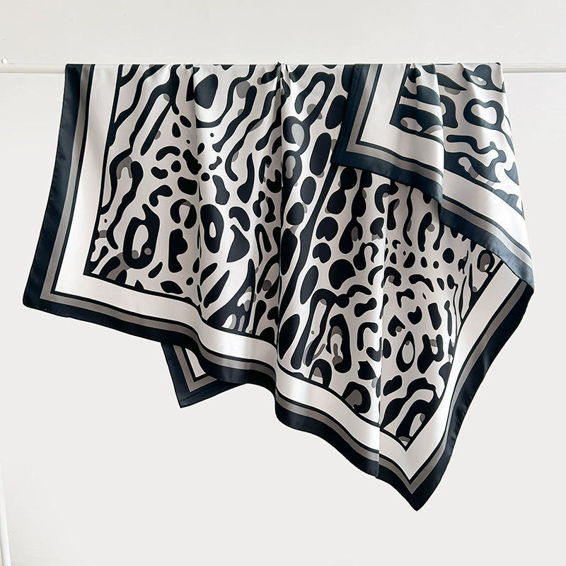 Polyester Leopard Print Shawl view 6