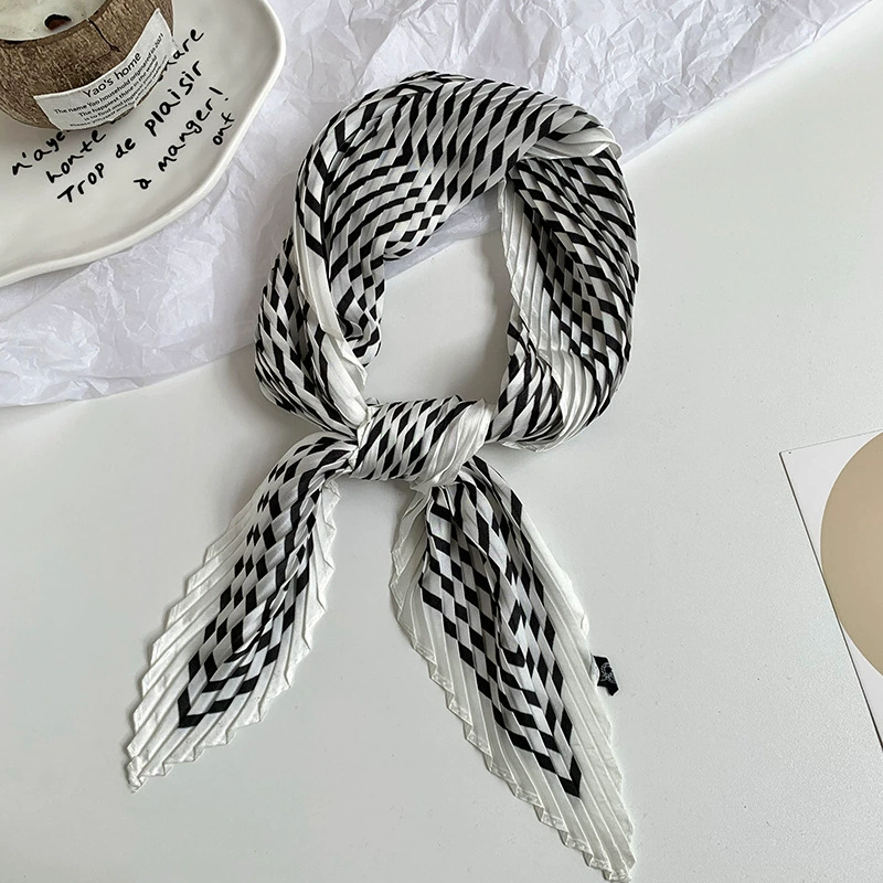 Crinkle Diamond Scarf view 10