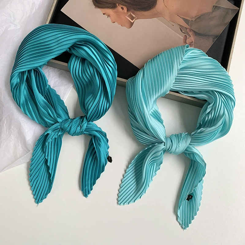 Solid Crinkle Diamond Scarf