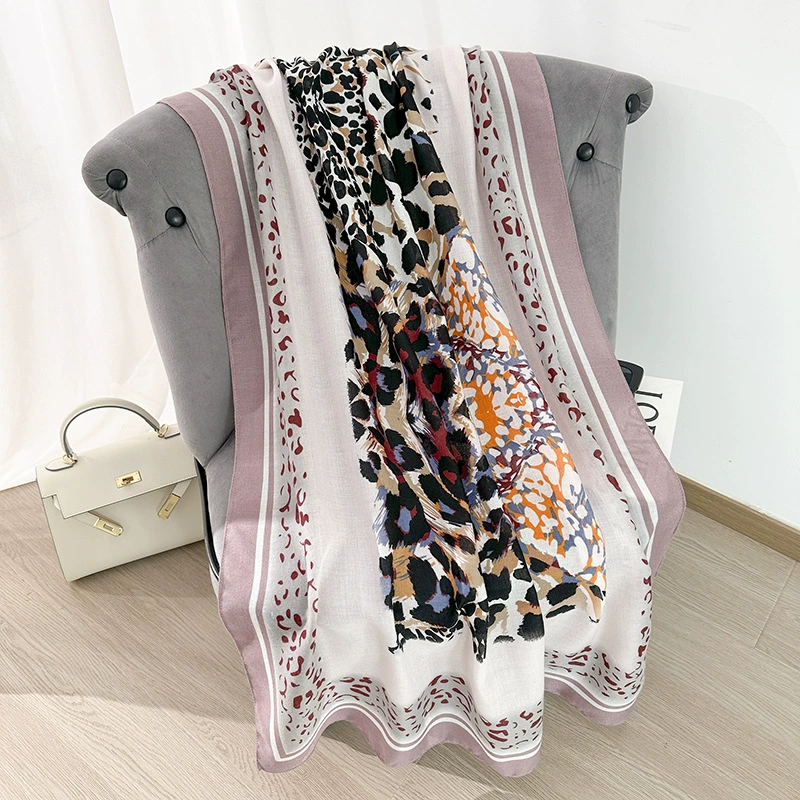 Print Shawl view 7
