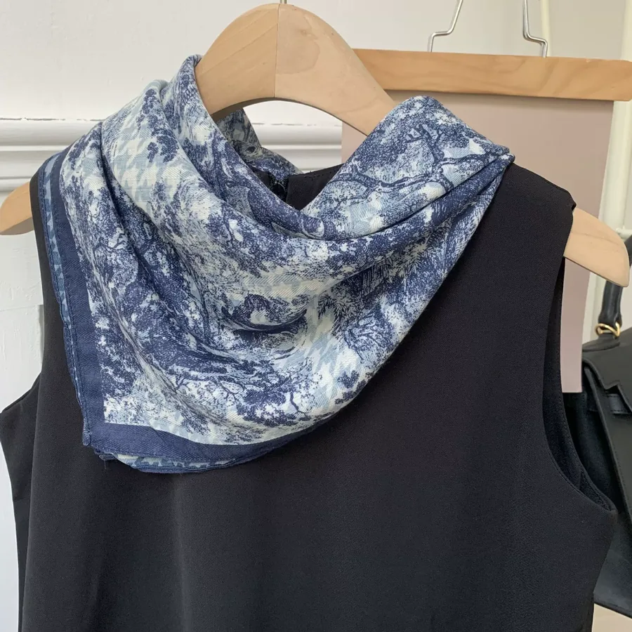 Paisley Square Shawl view 10