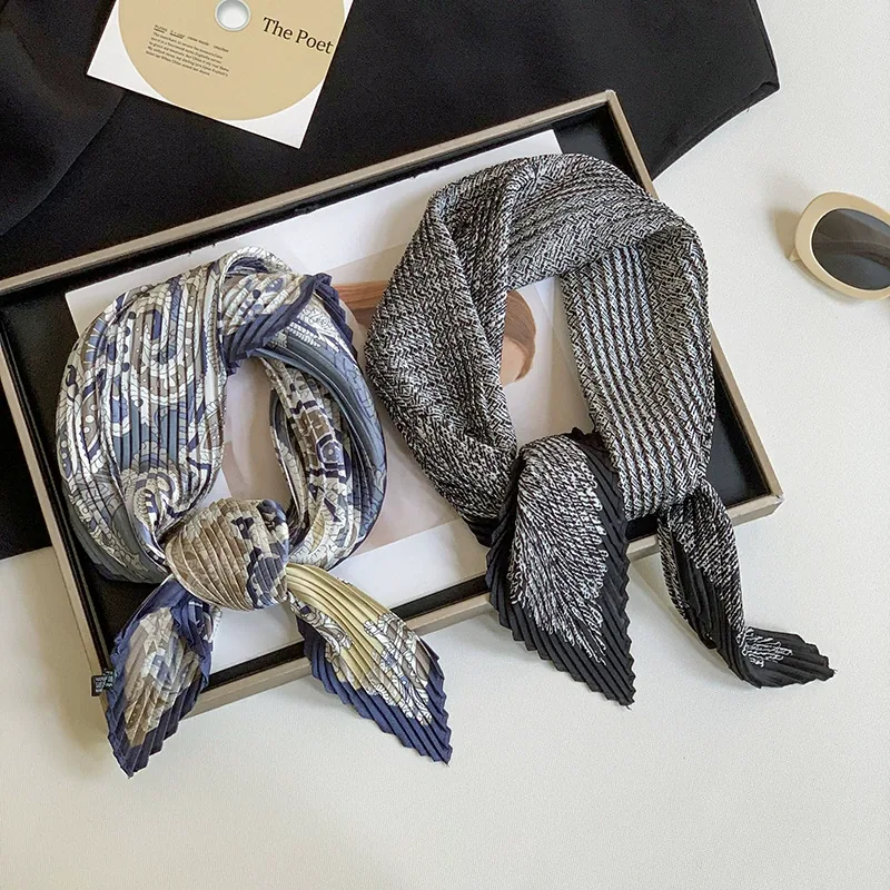 Paisley Diamond Scarf view 4