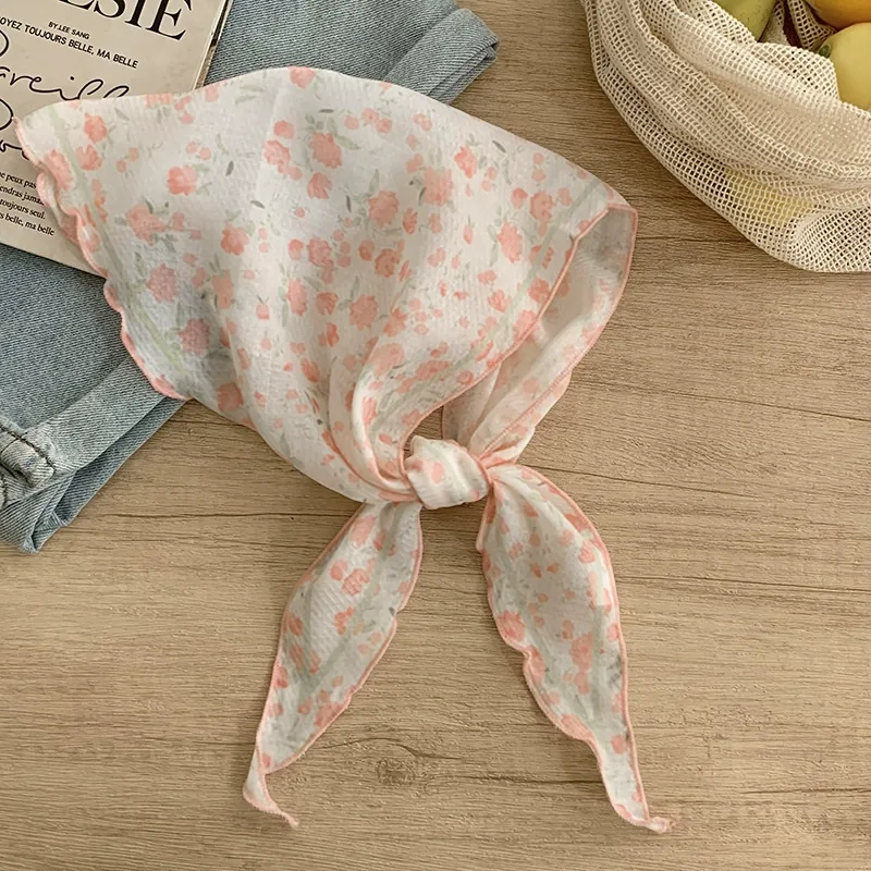 Checkered Triangle Scarf view 9