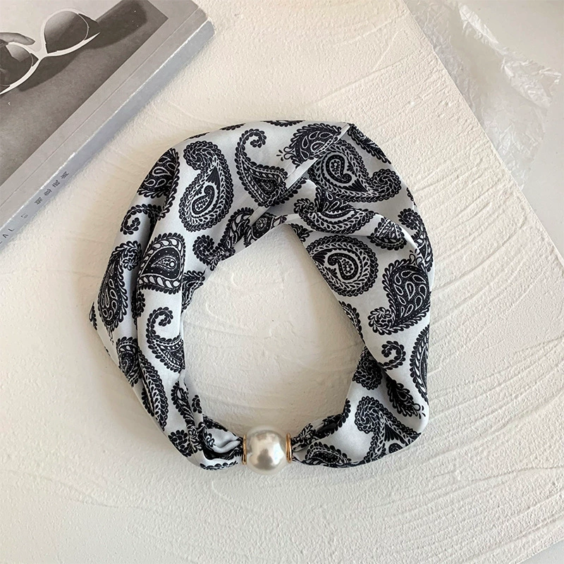 Magnetic Pearl Silk Twilly view 6