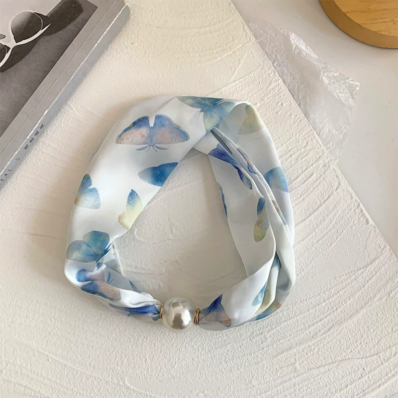 Magnetic Pearl Silk Twilly view 11