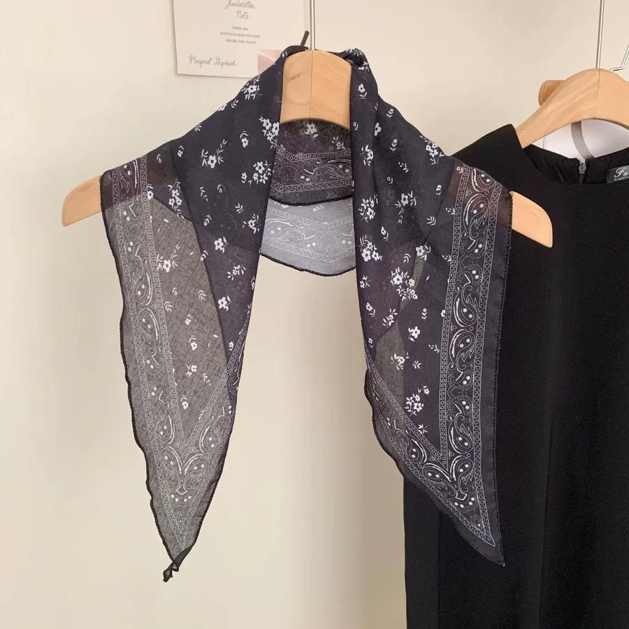 Paisley Triangle Scarf view 12