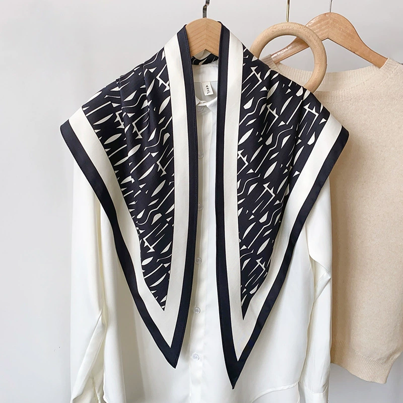 Triangle Scarf