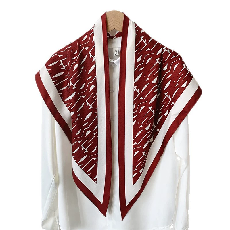 Triangle Scarf view 5