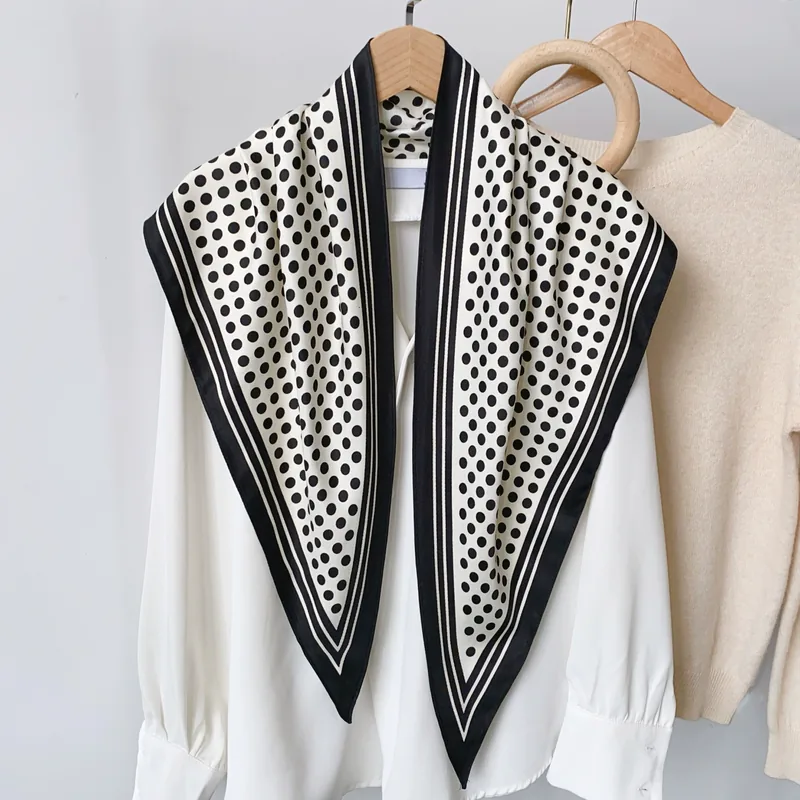 Ethnic Print Triangle Scarf