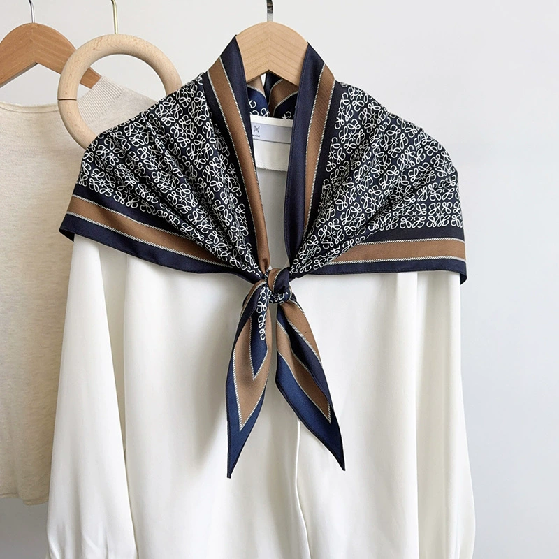 Letter Print Triangle Scarf view 7