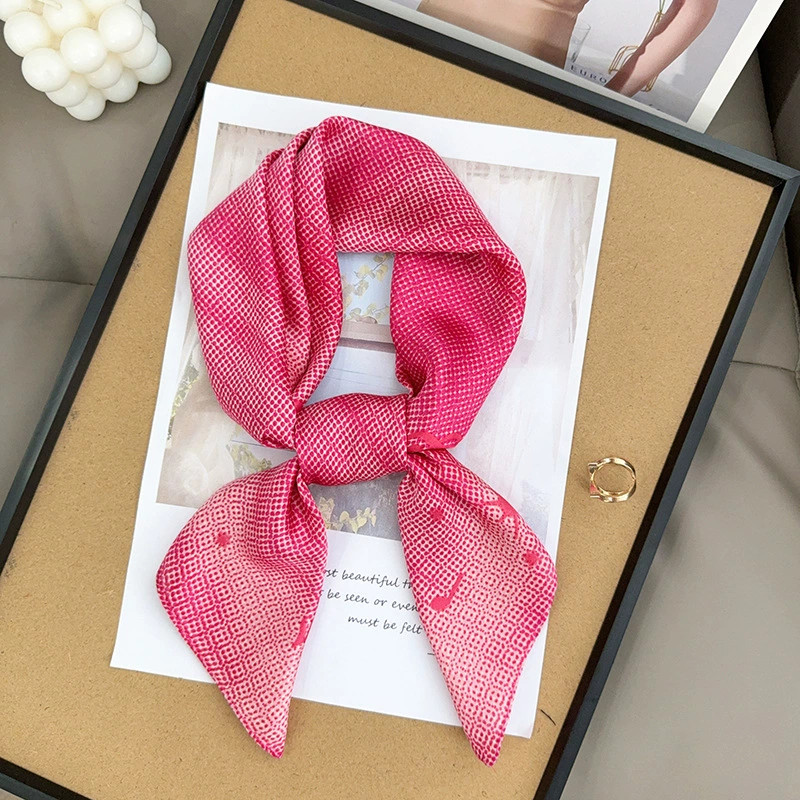 Gradient Square Scarf view 7