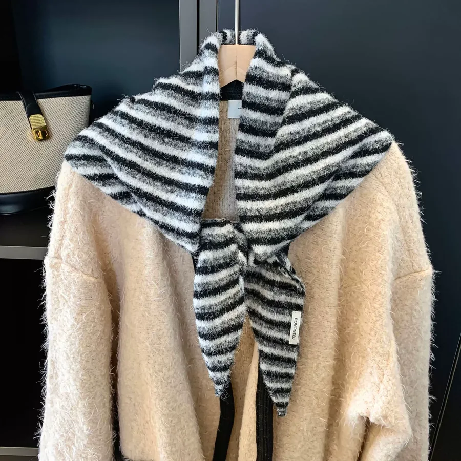 Knit Triangle Scarf view 3