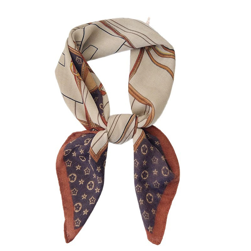Vintage Chain Small Square Scarf view 5