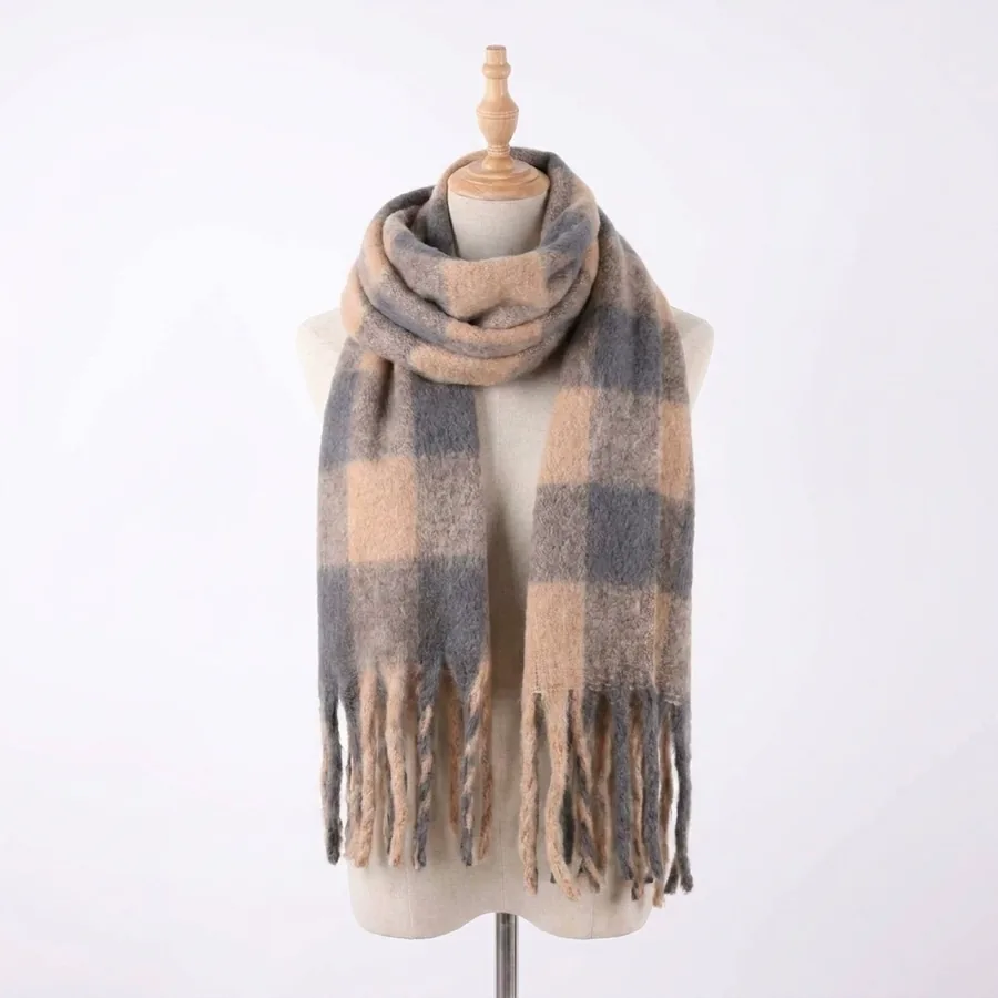 Yarn-Dyed Plaid Scarf view 11