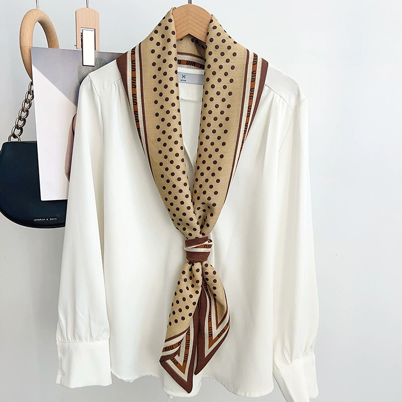 Houndstooth Small Scarf view 3
